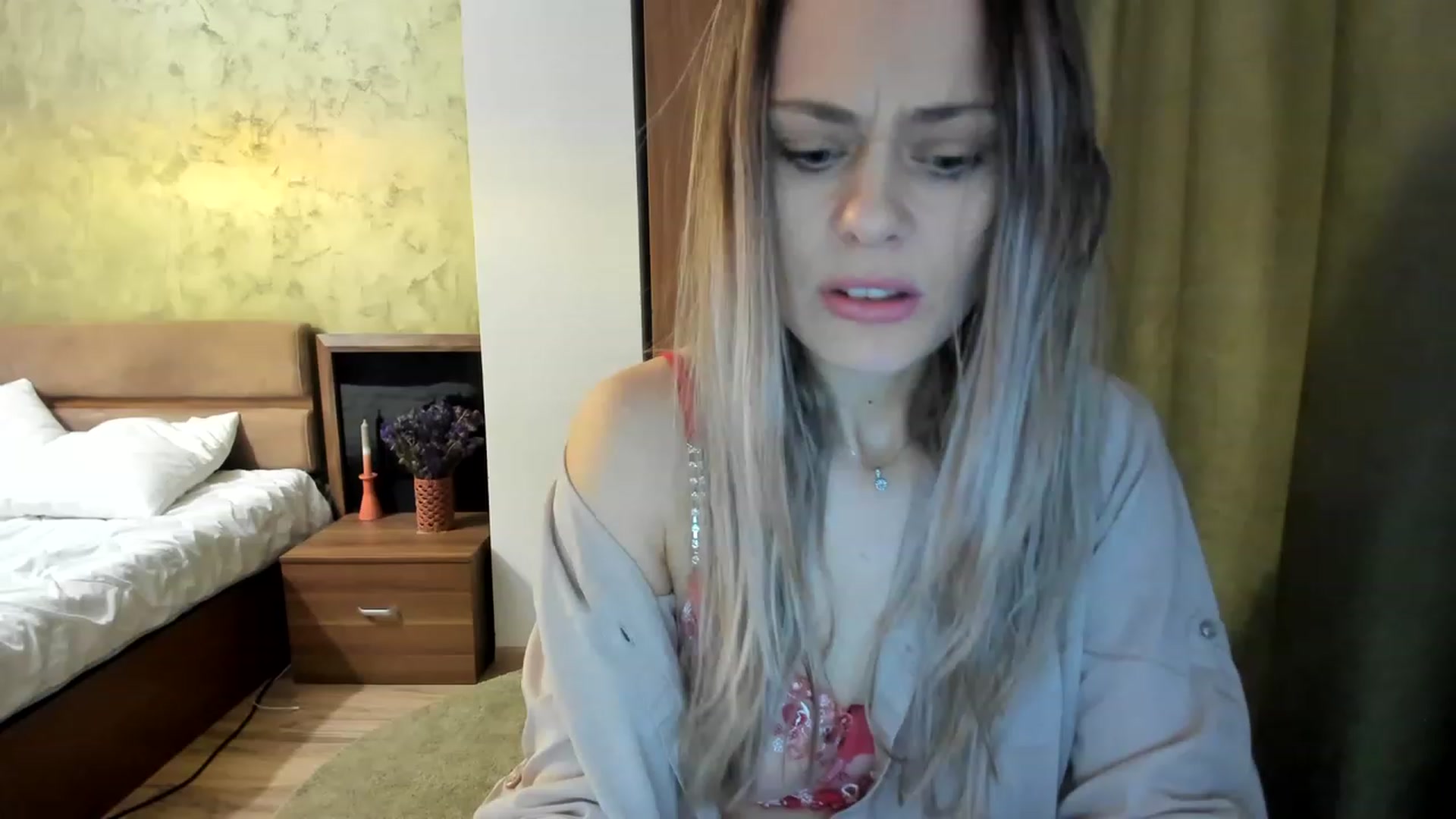 Gallery image thumbnail from DebraPaige's myfreecams stream on, 01/20/2023, 11:06 image 16 of 20