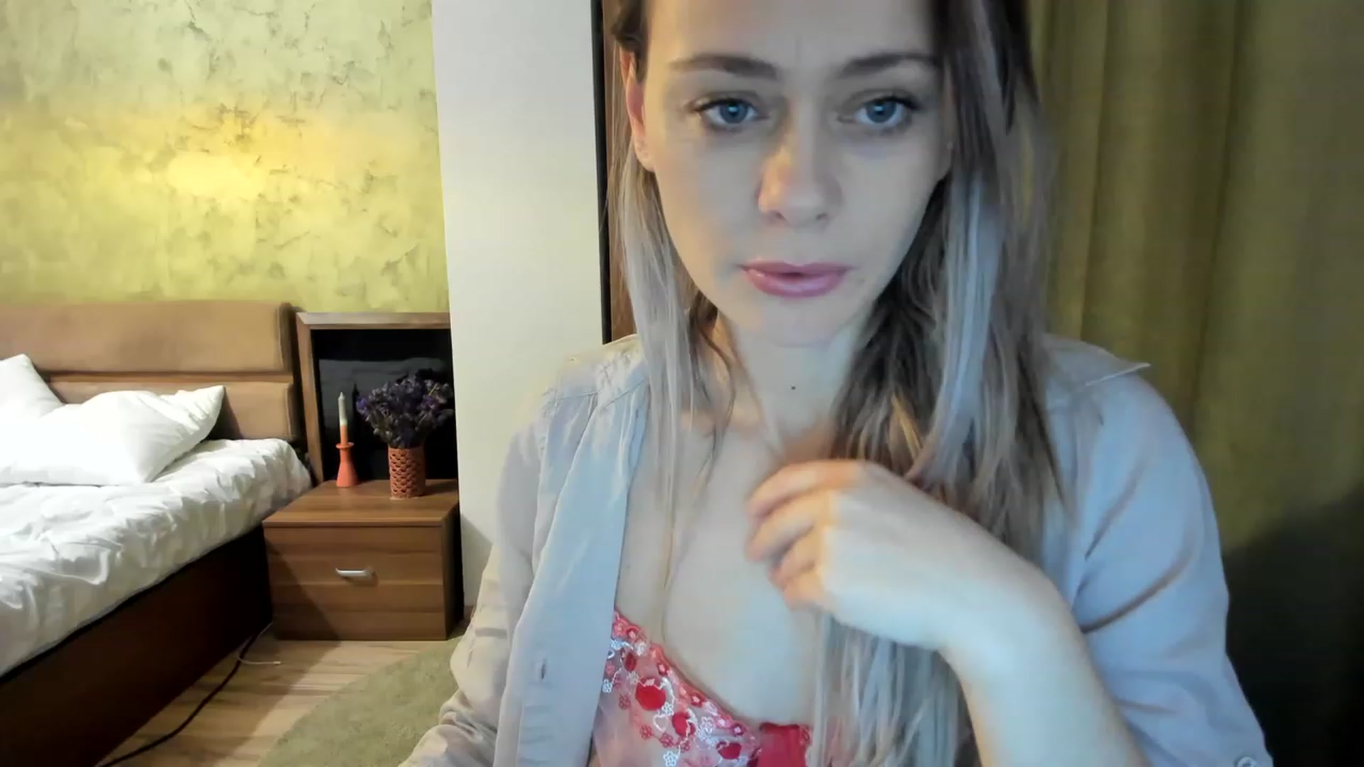 Gallery image thumbnail from DebraPaige's myfreecams stream on, 01/20/2023, 11:06 image 20 of 20