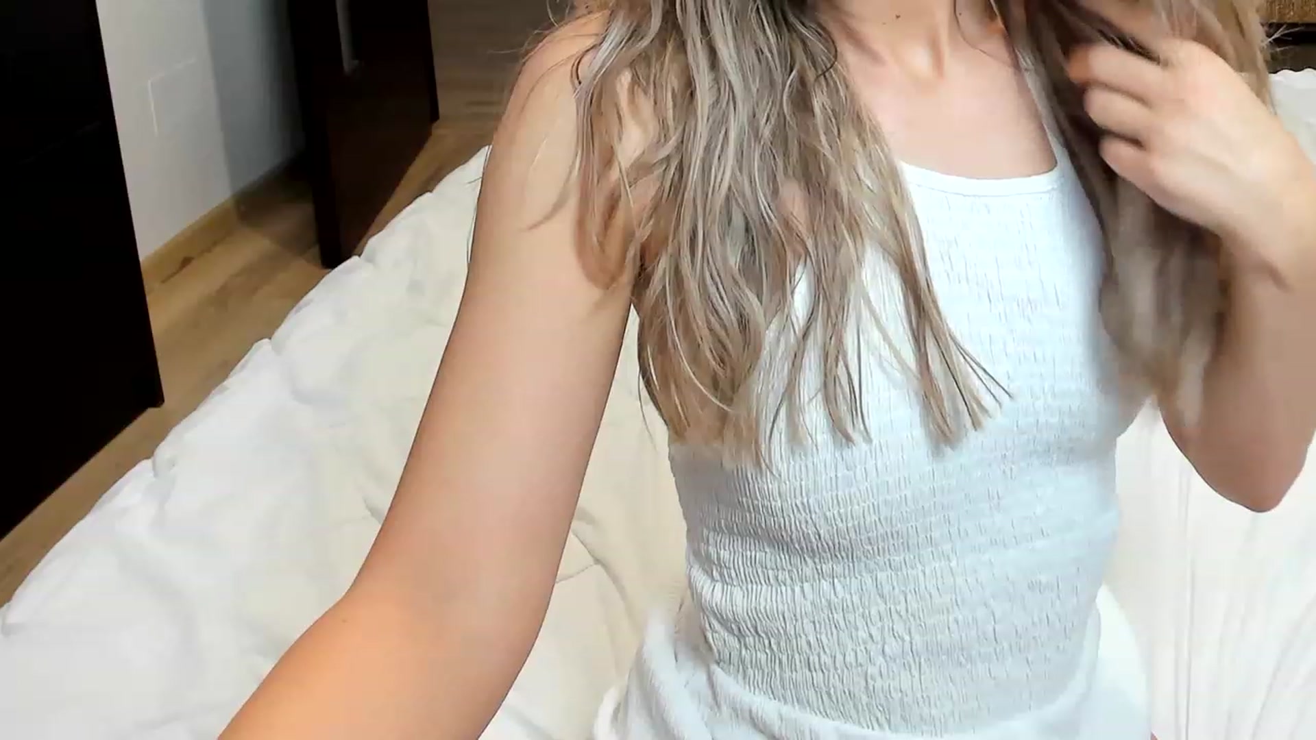 Gallery image thumbnail from DebraPaige's myfreecams stream on, 01/26/2023, 07:50 image 14 of 20