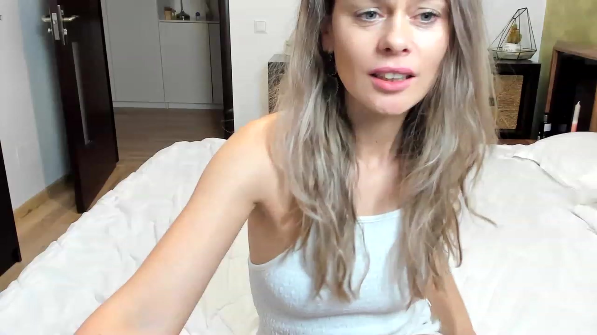 Gallery image thumbnail from DebraPaige's myfreecams stream on, 01/26/2023, 09:41 image 15 of 20