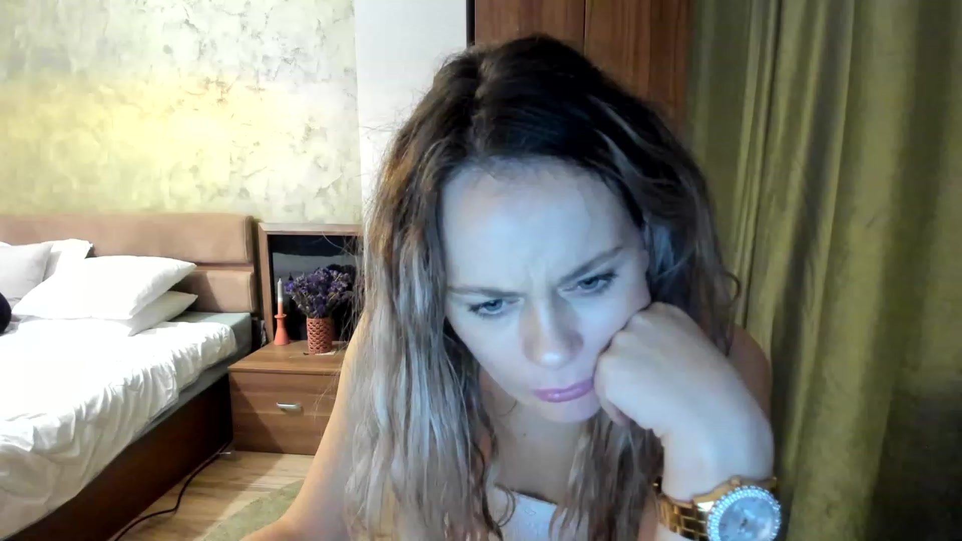 Gallery image thumbnail from DebraPaige's myfreecams stream on, 01/26/2023, 14:19 image 12 of 20