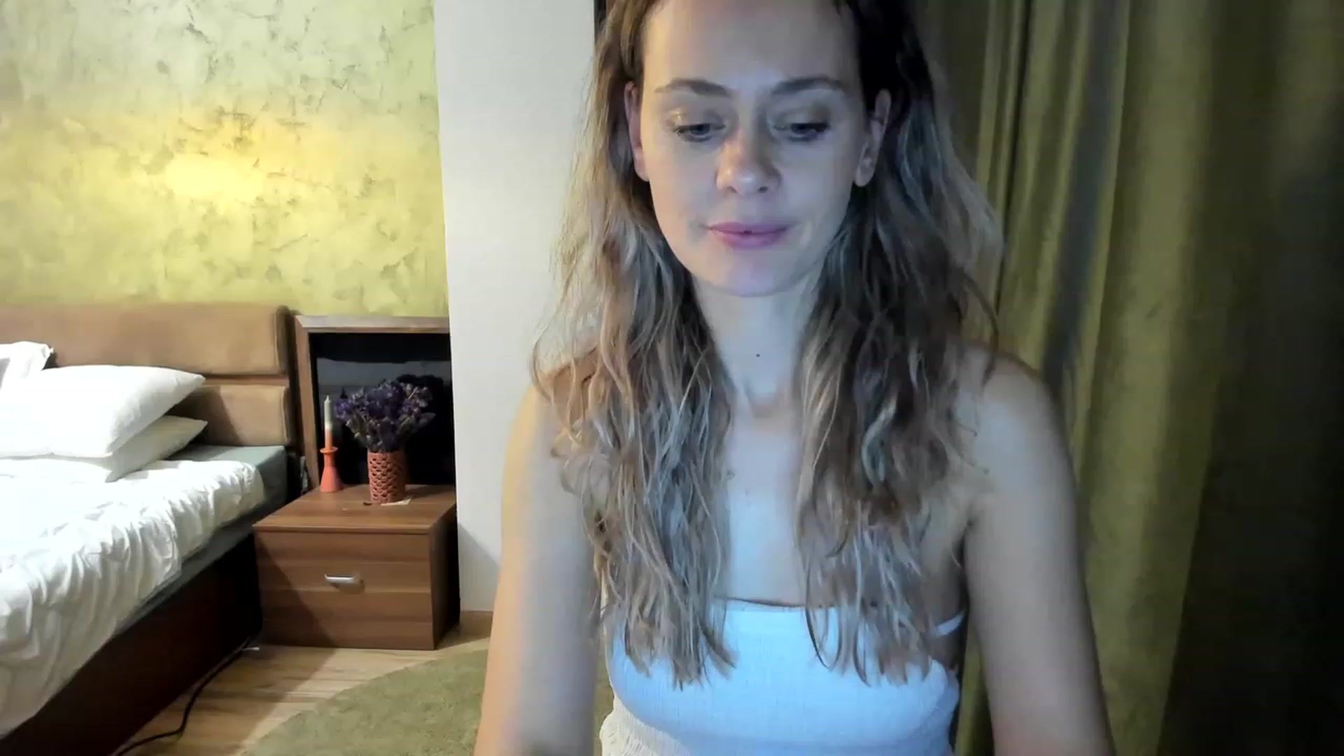 Gallery image thumbnail from DebraPaige's myfreecams stream on, 01/26/2023, 14:19 image 20 of 20