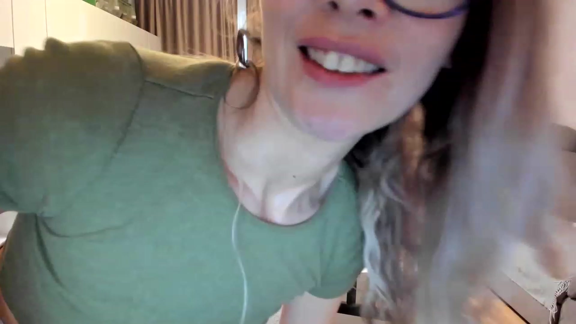 Gallery image thumbnail from DebraPaige's myfreecams stream on, 01/27/2023, 09:25 image 4 of 20