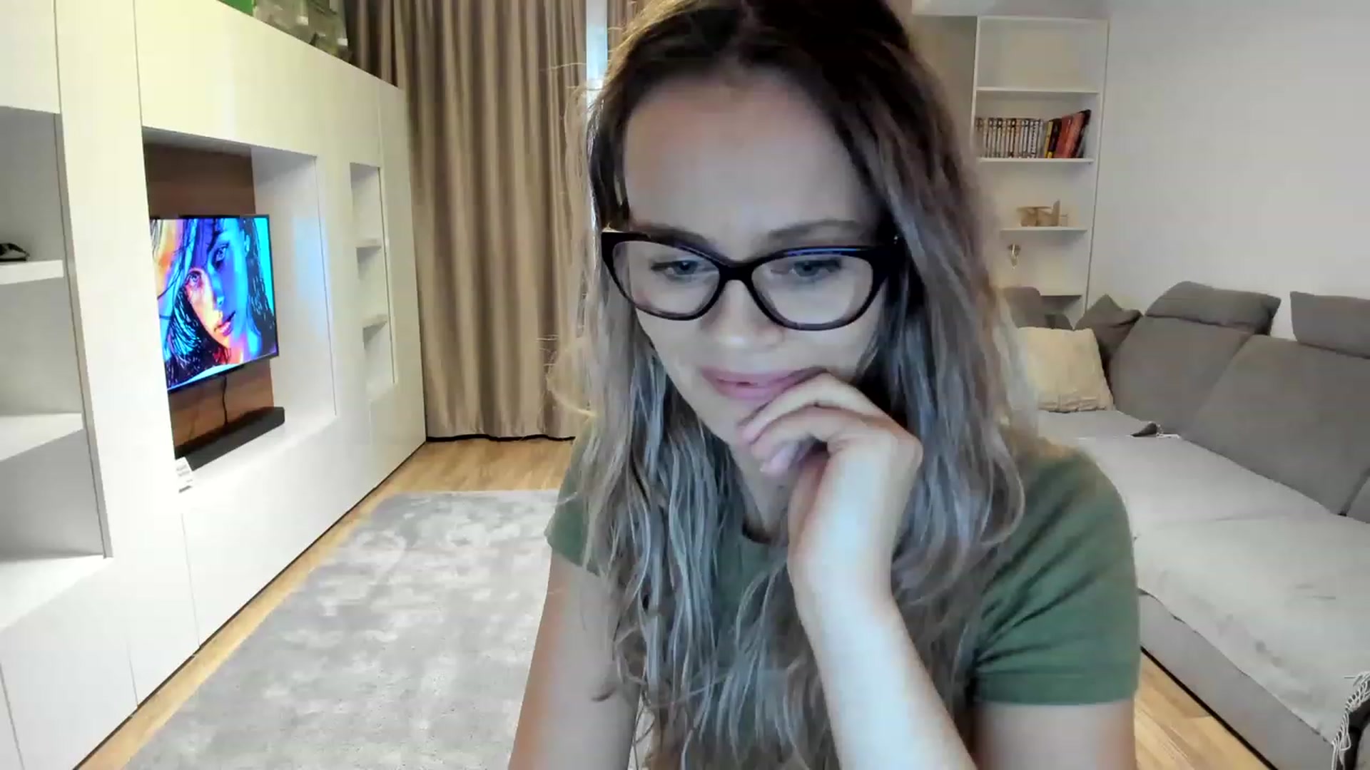 Gallery image thumbnail from DebraPaige's myfreecams stream on, 01/27/2023, 09:25 image 11 of 20