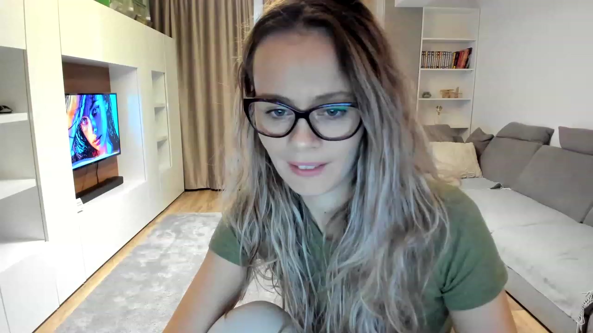 Gallery image thumbnail from DebraPaige's myfreecams stream on, 01/27/2023, 09:25 image 10 of 20