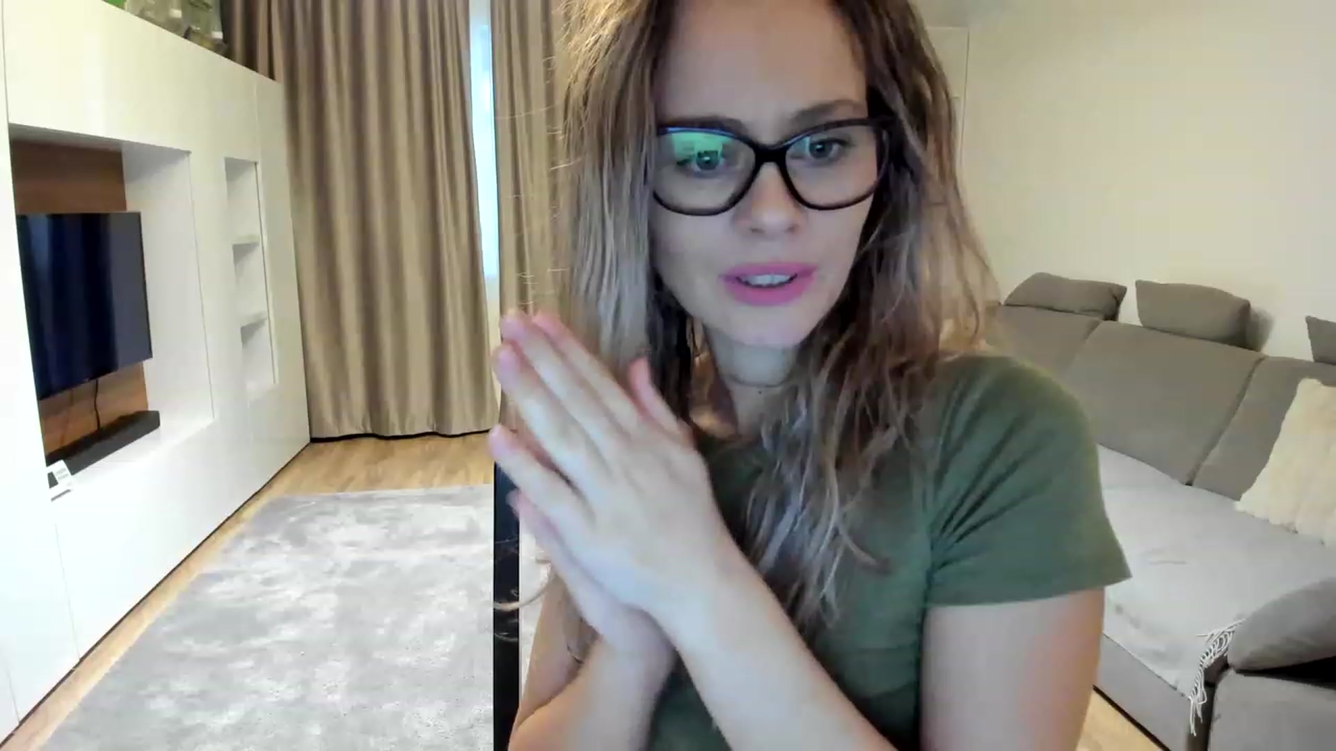 Gallery image thumbnail from DebraPaige's myfreecams stream on, 01/27/2023, 11:07 image 6 of 20