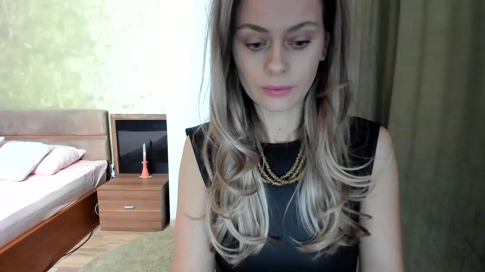 Gallery image thumbnail from DebraPaige's myfreecams stream on, 01/30/2023, 08:30 image 15 of 20
