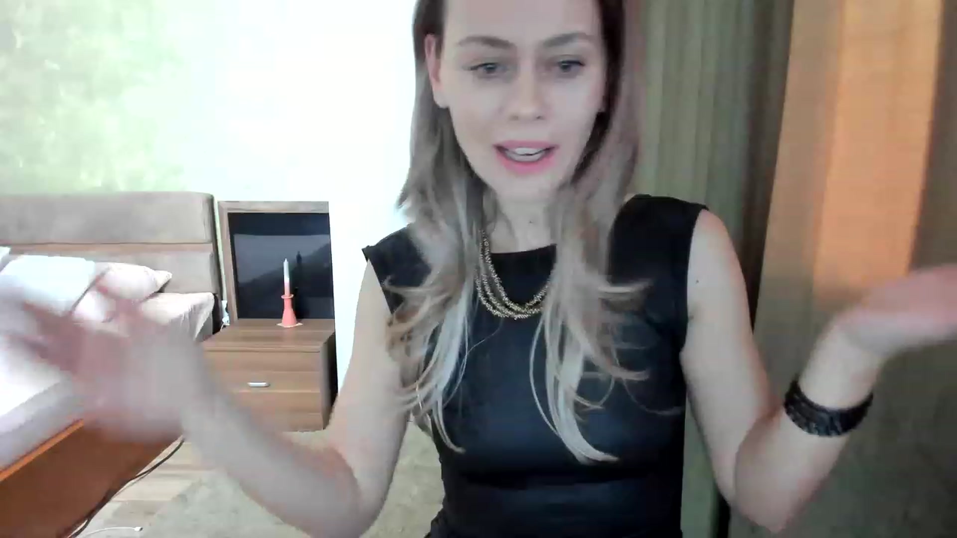 Gallery image thumbnail from DebraPaige's myfreecams stream on, 01/30/2023, 08:30 image 20 of 20
