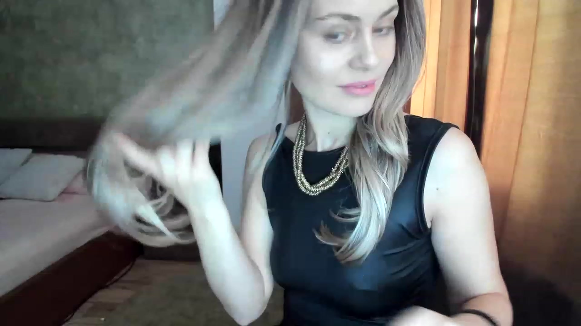Gallery image thumbnail from DebraPaige's myfreecams stream on, 01/30/2023, 09:14 image 16 of 20