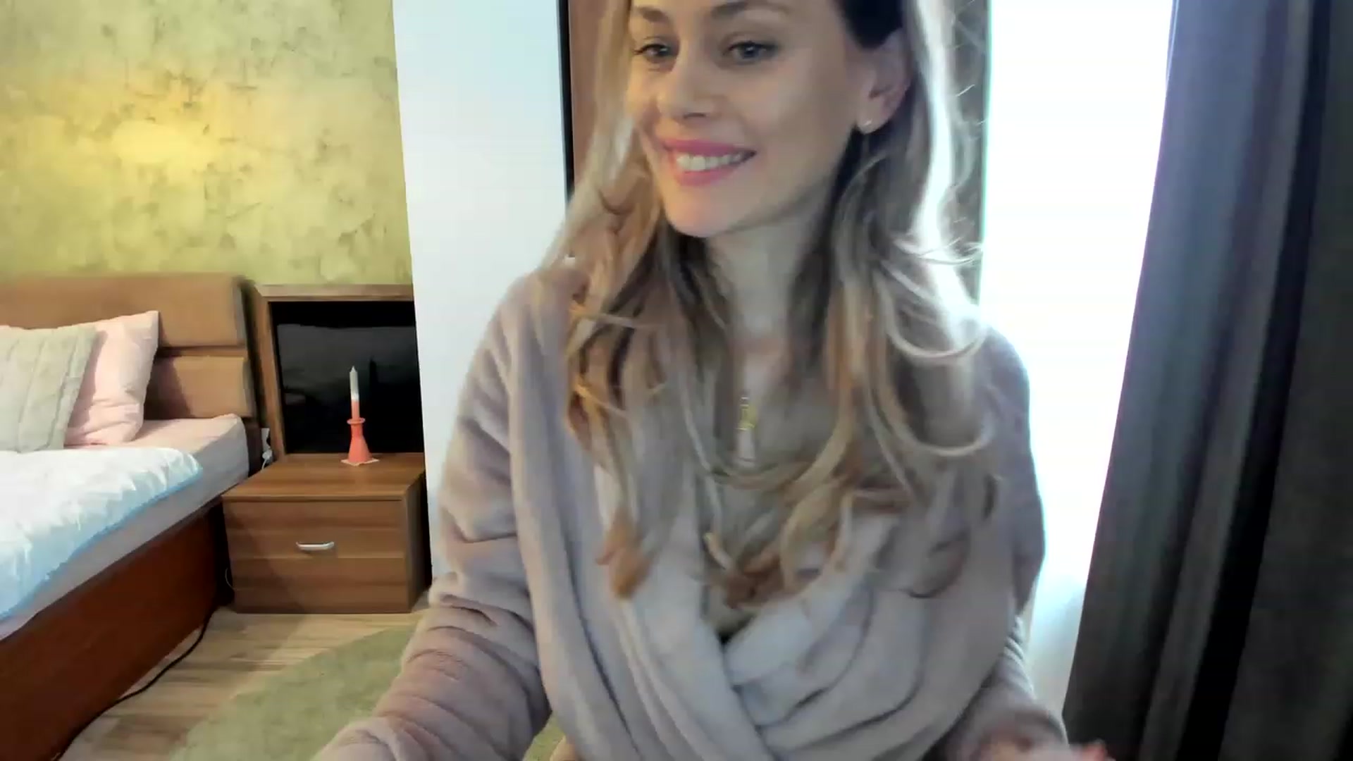 Gallery image thumbnail from DebraPaige's myfreecams stream on, 01/31/2023, 10:32 image 6 of 20