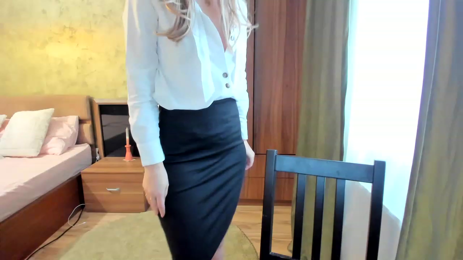 Gallery image thumbnail from DebraPaige's myfreecams stream on, 02/02/2023, 13:21 image 13 of 20
