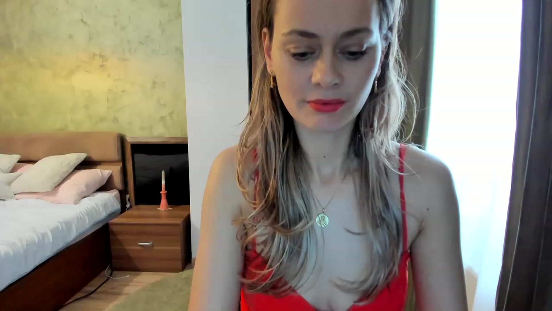 Gallery image thumbnail from DebraPaige's myfreecams stream on, 02/03/2023, 10:34 image 17 of 20