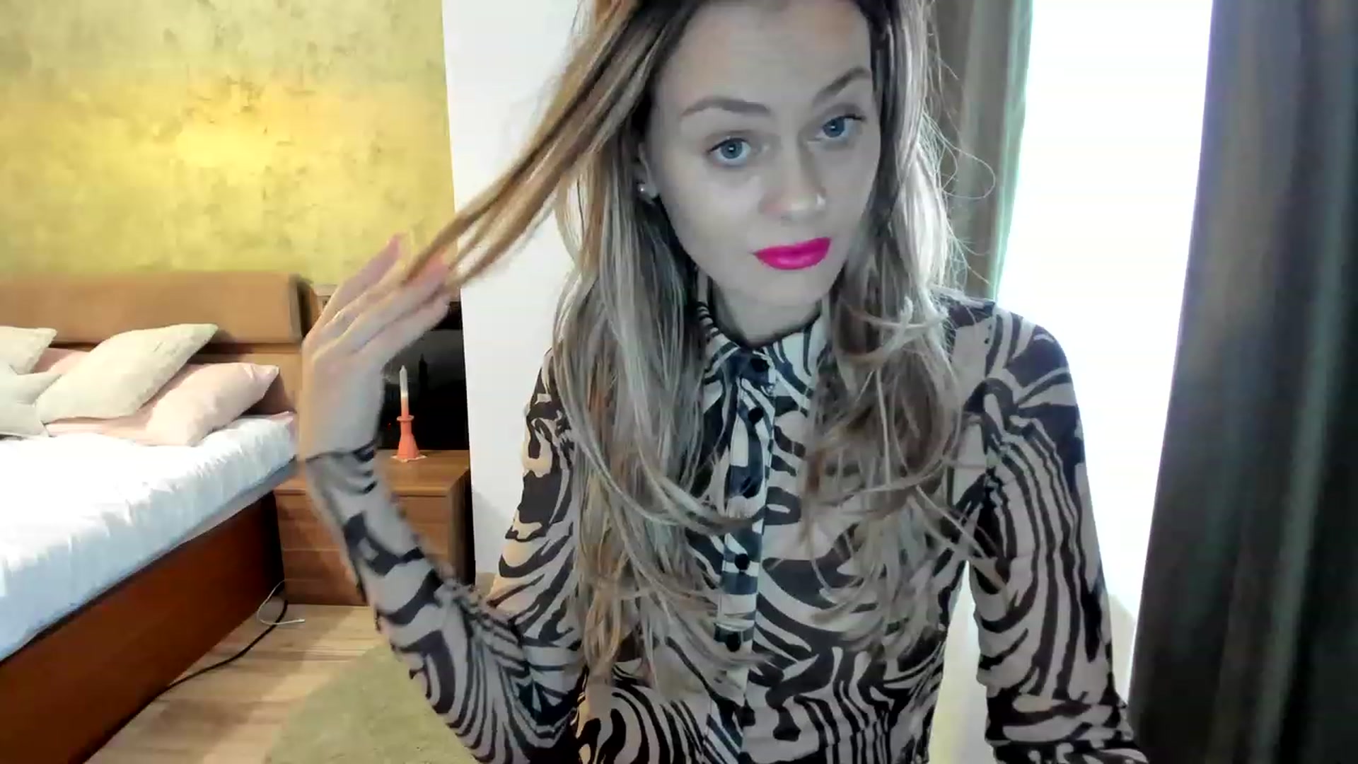 Gallery image thumbnail from DebraPaige's myfreecams stream on, 02/06/2023, 09:06 image 2 of 20
