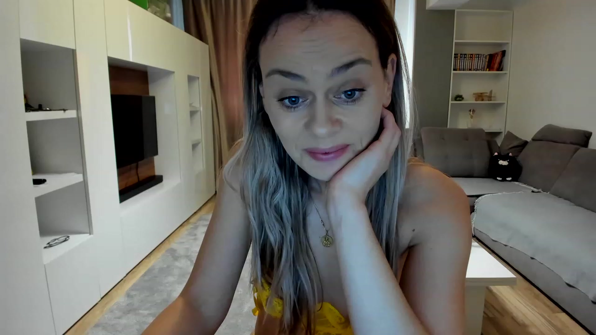 Gallery image thumbnail from DebraPaige's myfreecams stream on, 02/10/2023, 06:51 image 16 of 20