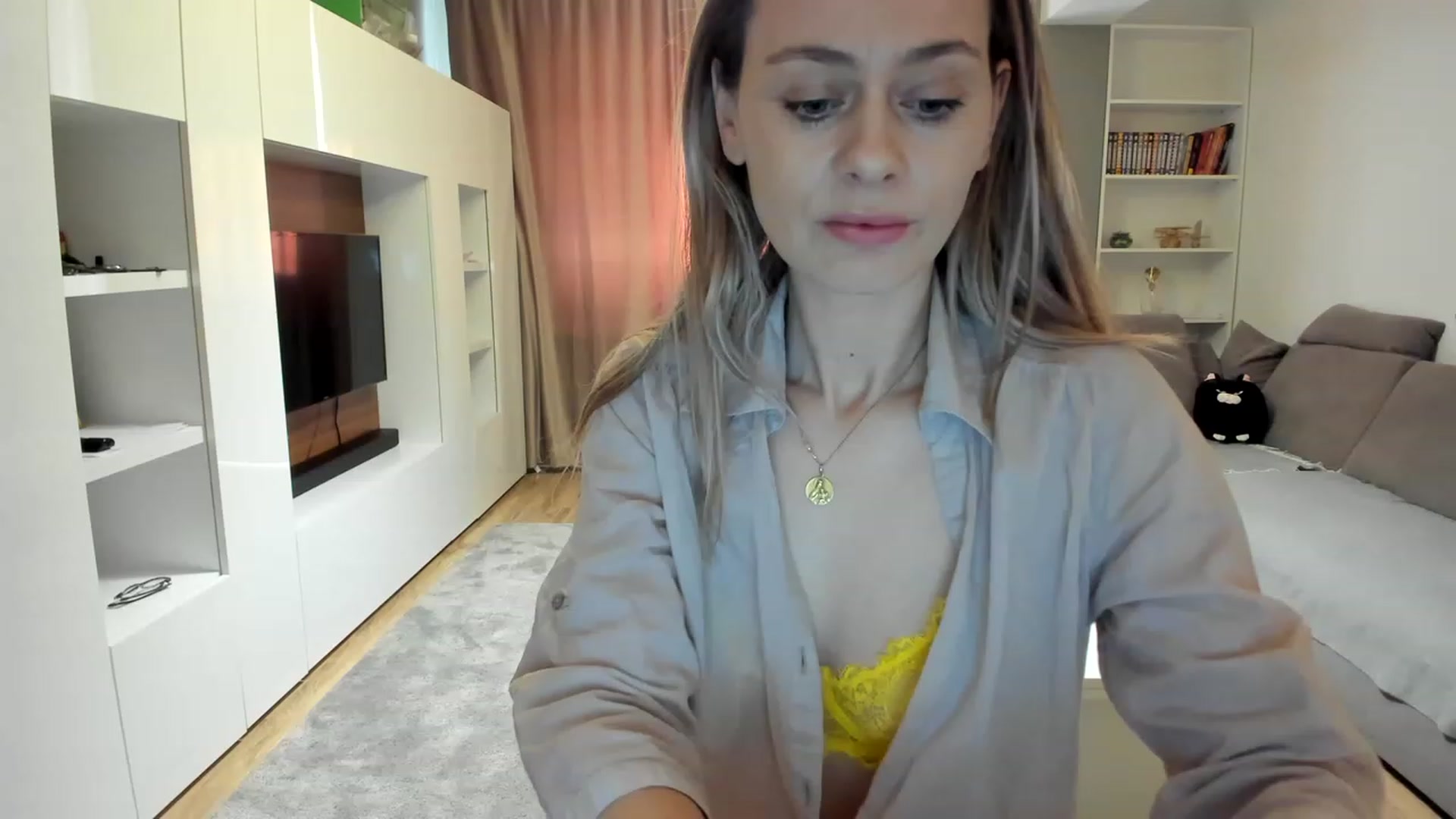 Gallery image thumbnail from DebraPaige's myfreecams stream on, 02/10/2023, 07:27 image 2 of 20