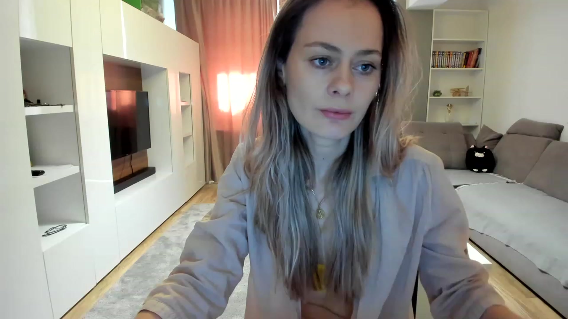 Gallery image thumbnail from DebraPaige's myfreecams stream on, 02/10/2023, 07:50 image 13 of 20