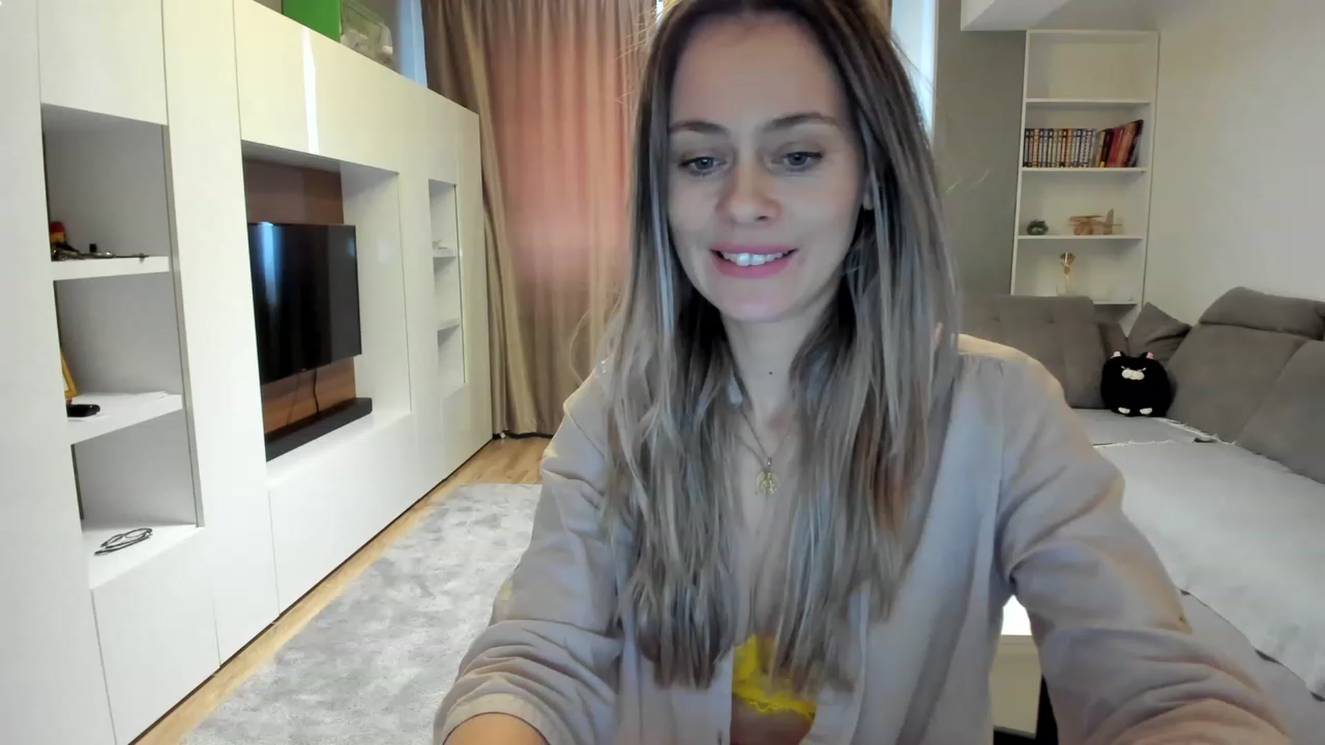 Gallery image thumbnail from DebraPaige's myfreecams stream on, 02/10/2023, 09:52 image 17 of 20