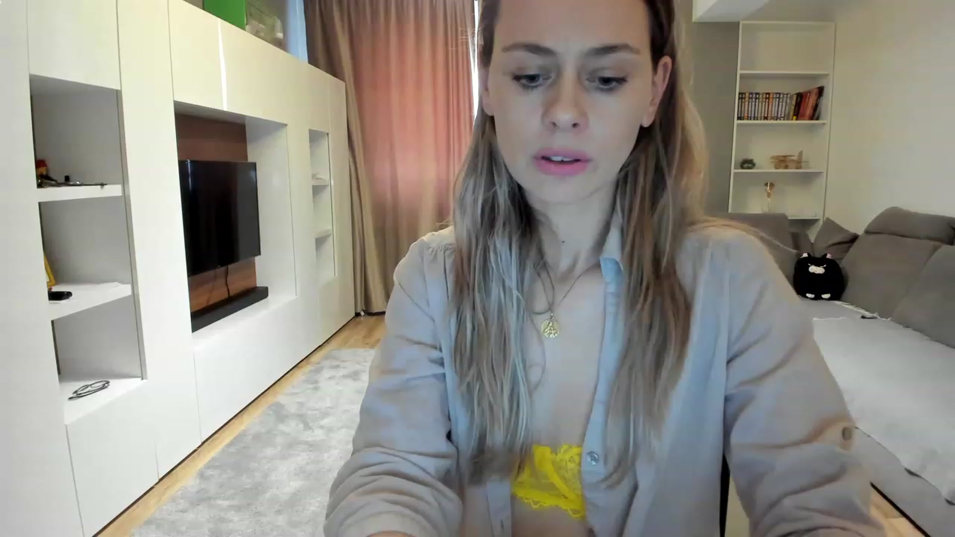 Gallery image thumbnail from DebraPaige's myfreecams stream on, 02/10/2023, 09:52 image 9 of 20