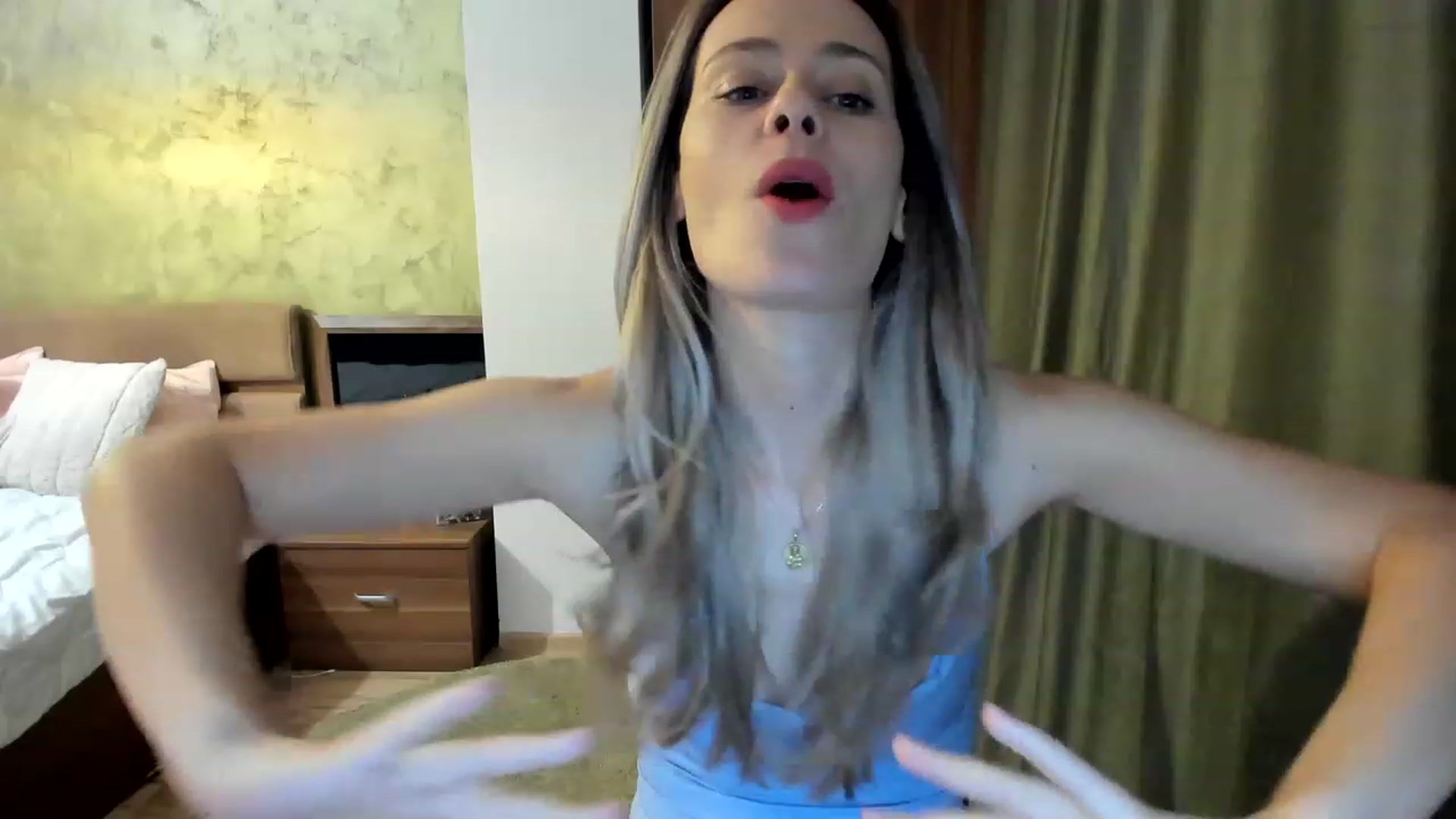 Gallery image thumbnail from DebraPaige's myfreecams stream on, 02/12/2023, 10:09 image 19 of 20