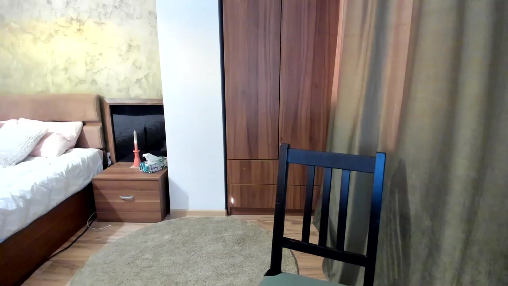 Gallery image thumbnail from DebraPaige's myfreecams stream on, 02/14/2023, 10:39 image 10 of 20
