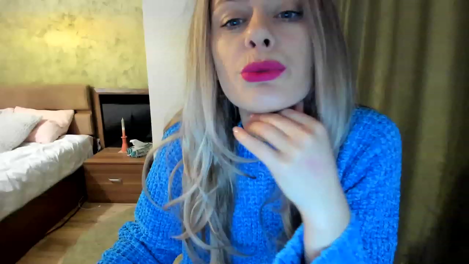 Gallery image thumbnail from DebraPaige's myfreecams stream on, 02/14/2023, 11:00 image 17 of 20
