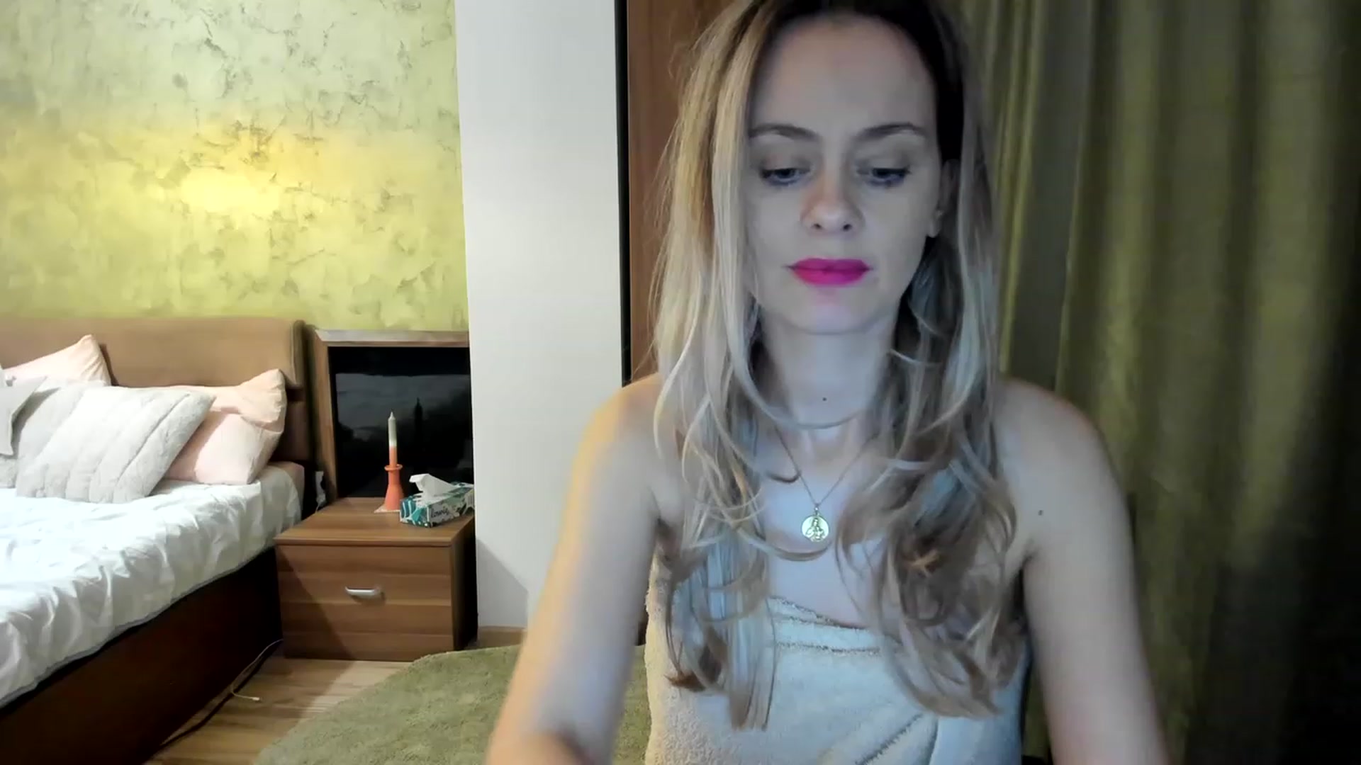 Gallery image thumbnail from DebraPaige's myfreecams stream on, 02/14/2023, 14:41 image 2 of 20