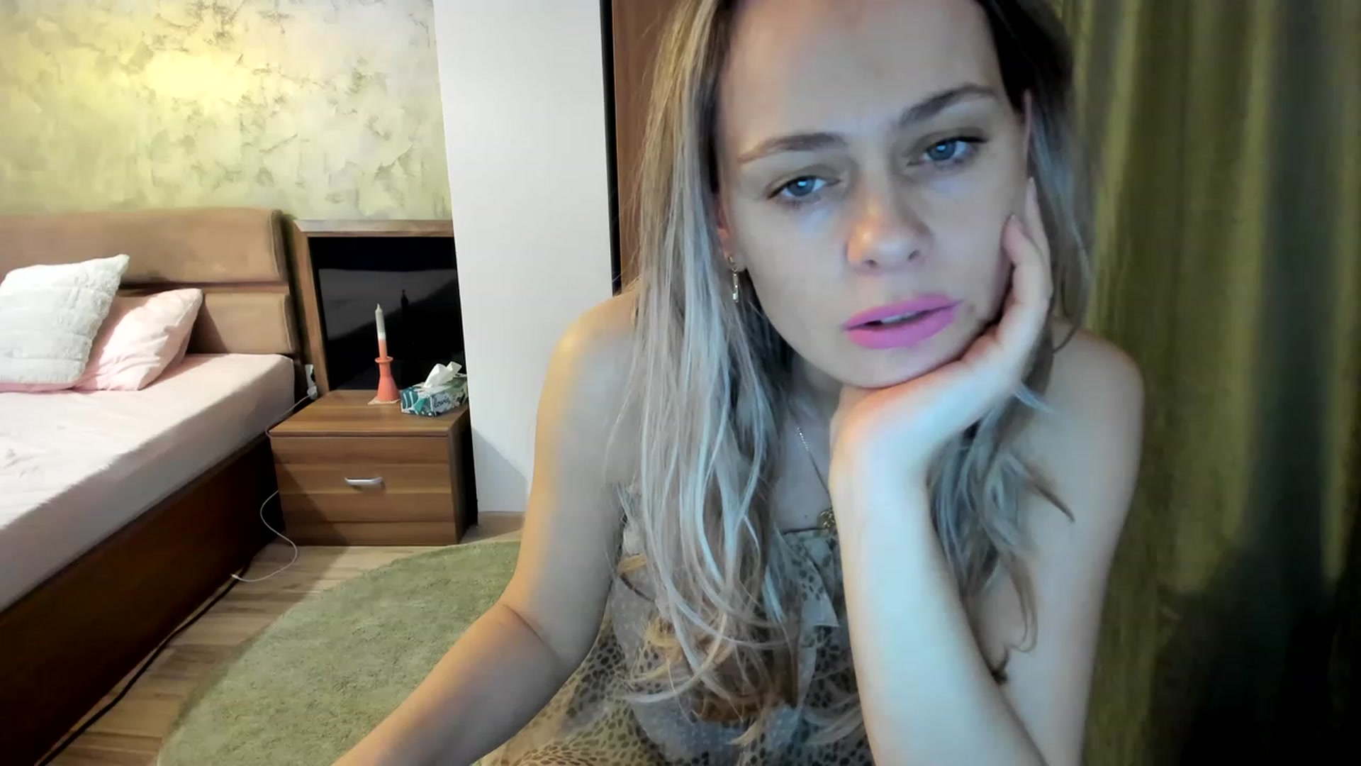 Gallery image thumbnail from DebraPaige's myfreecams stream on, 02/15/2023, 11:49 image 19 of 20
