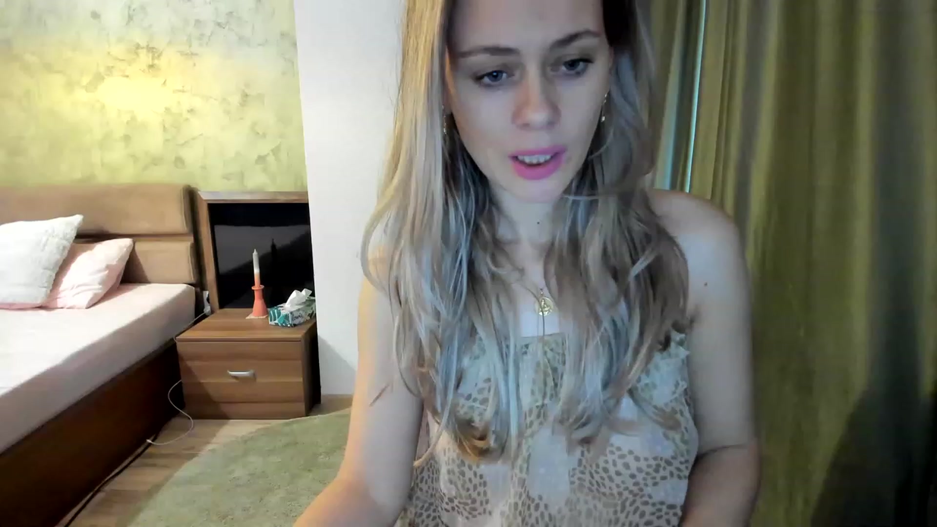 Gallery image thumbnail from DebraPaige's myfreecams stream on, 02/15/2023, 14:32 image 6 of 20