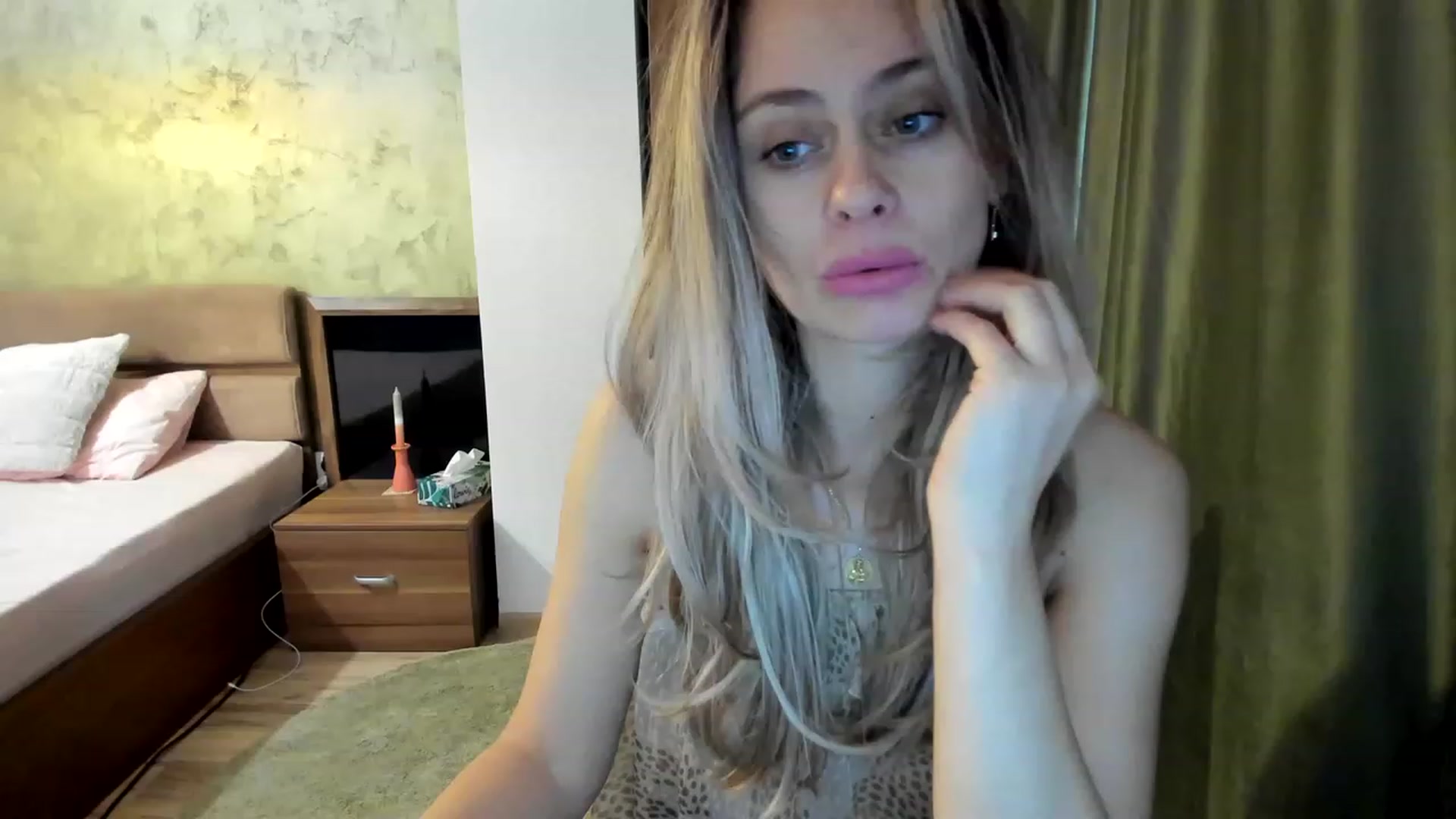 Gallery image thumbnail from DebraPaige's myfreecams stream on, 02/15/2023, 14:32 image 13 of 20