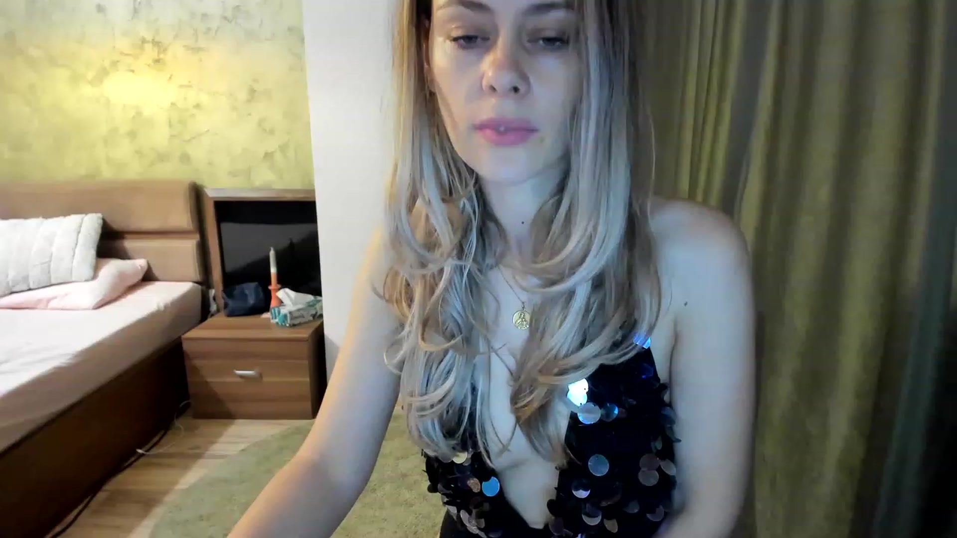 Gallery image thumbnail from DebraPaige's myfreecams stream on, 02/16/2023, 07:04 image 6 of 20