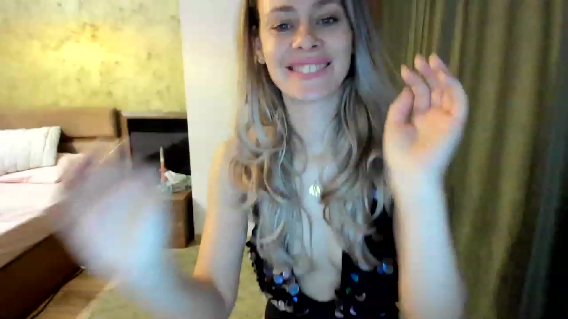 Gallery image thumbnail from DebraPaige's myfreecams stream on, 02/16/2023, 07:04 image 10 of 20