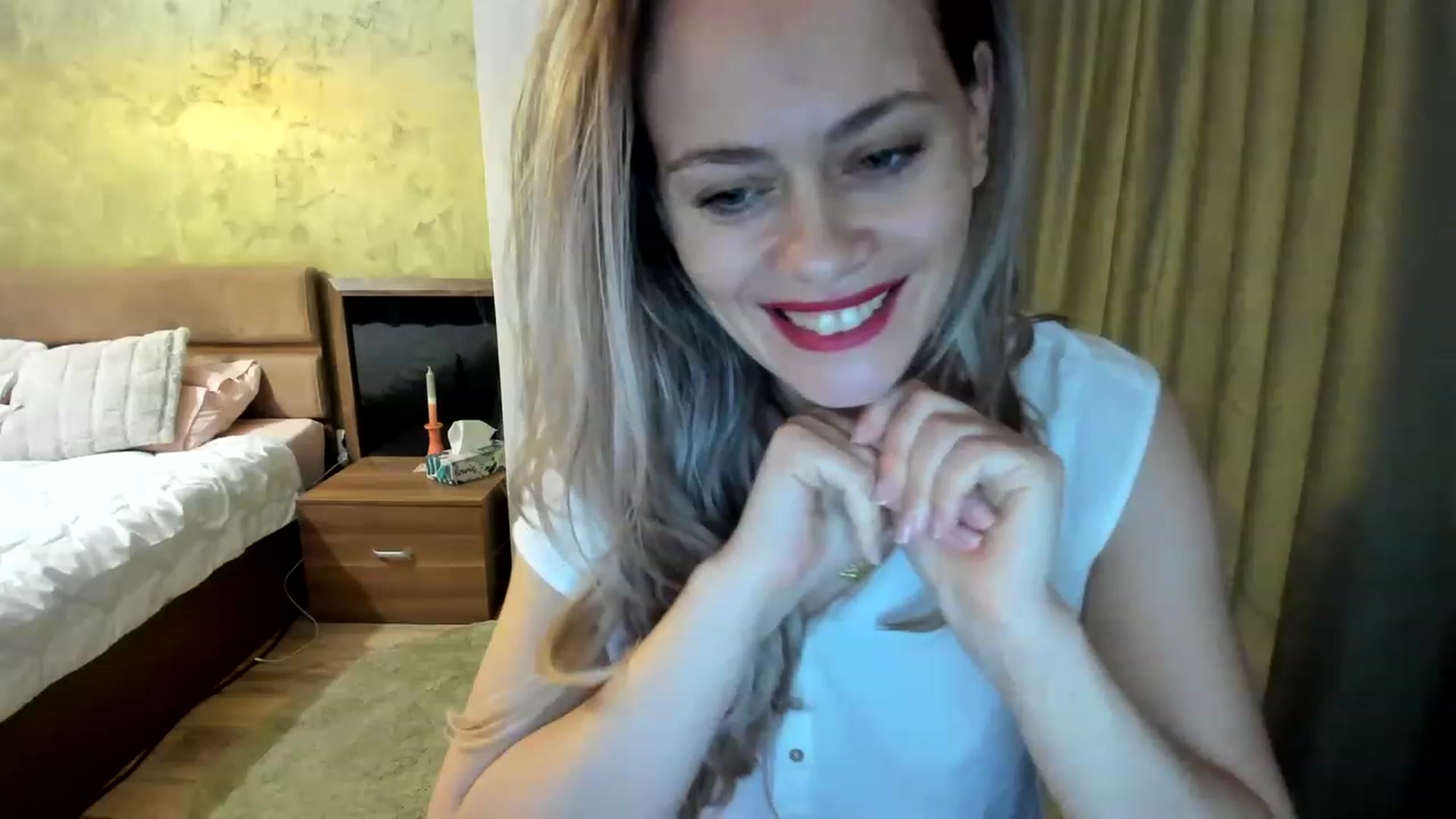 Gallery image thumbnail from DebraPaige's myfreecams stream on, 02/17/2023, 08:20 image 11 of 20