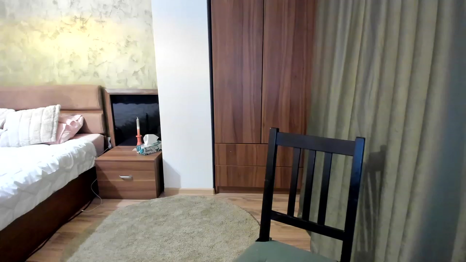 Gallery image thumbnail from DebraPaige's myfreecams stream on, 02/17/2023, 08:20 image 8 of 20