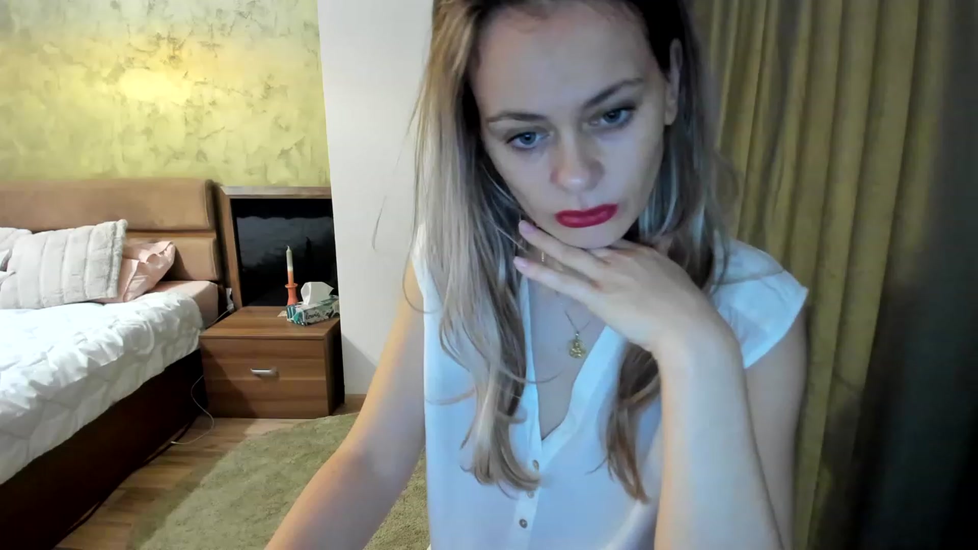 Gallery image thumbnail from DebraPaige's myfreecams stream on, 02/17/2023, 08:20 image 7 of 20