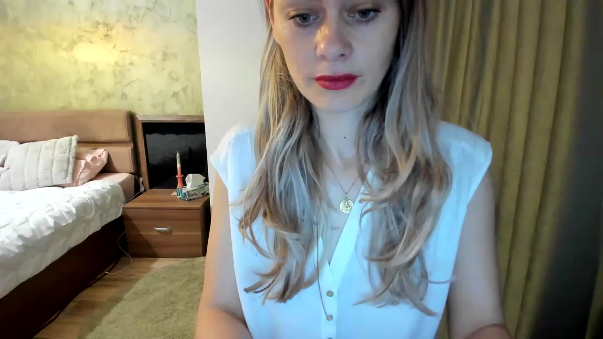 Gallery image thumbnail from DebraPaige's myfreecams stream on, 02/17/2023, 08:20 image 14 of 20