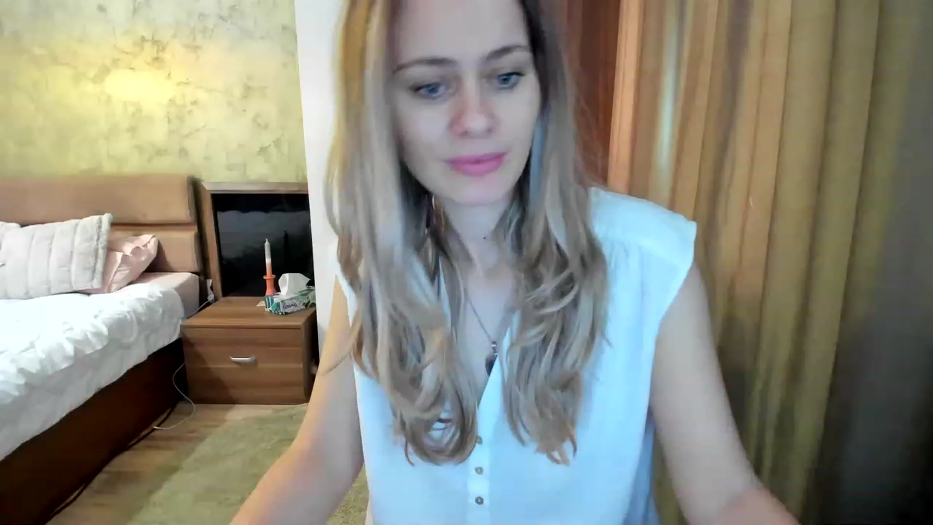 Gallery image thumbnail from DebraPaige's myfreecams stream on, 02/17/2023, 09:56 image 12 of 20