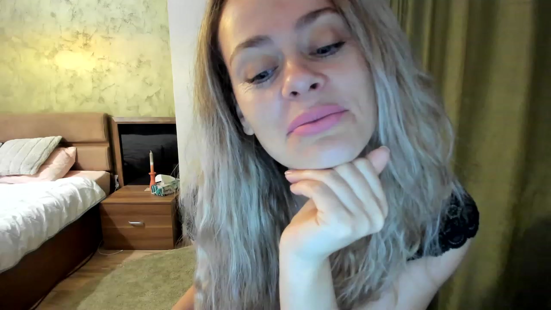 Gallery image thumbnail from DebraPaige's myfreecams stream on, 02/20/2023, 07:45 image 14 of 20