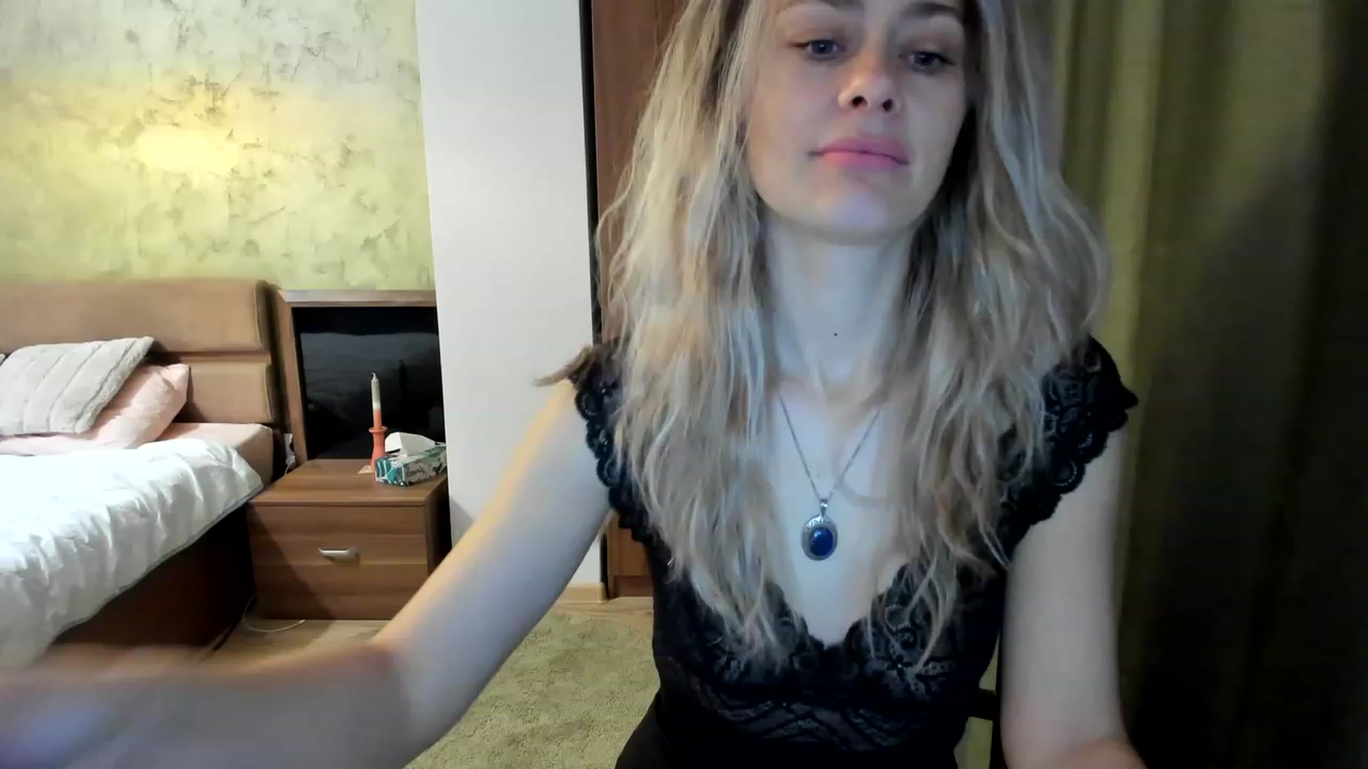 Gallery image thumbnail from DebraPaige's myfreecams stream on, 02/20/2023, 07:45 image 16 of 20