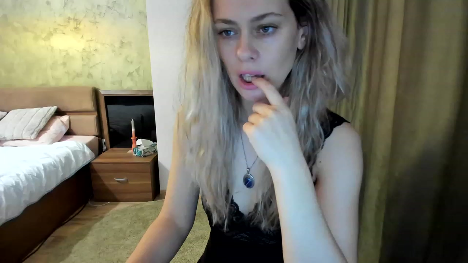 Gallery image thumbnail from DebraPaige's myfreecams stream on, 02/20/2023, 09:29 image 4 of 20