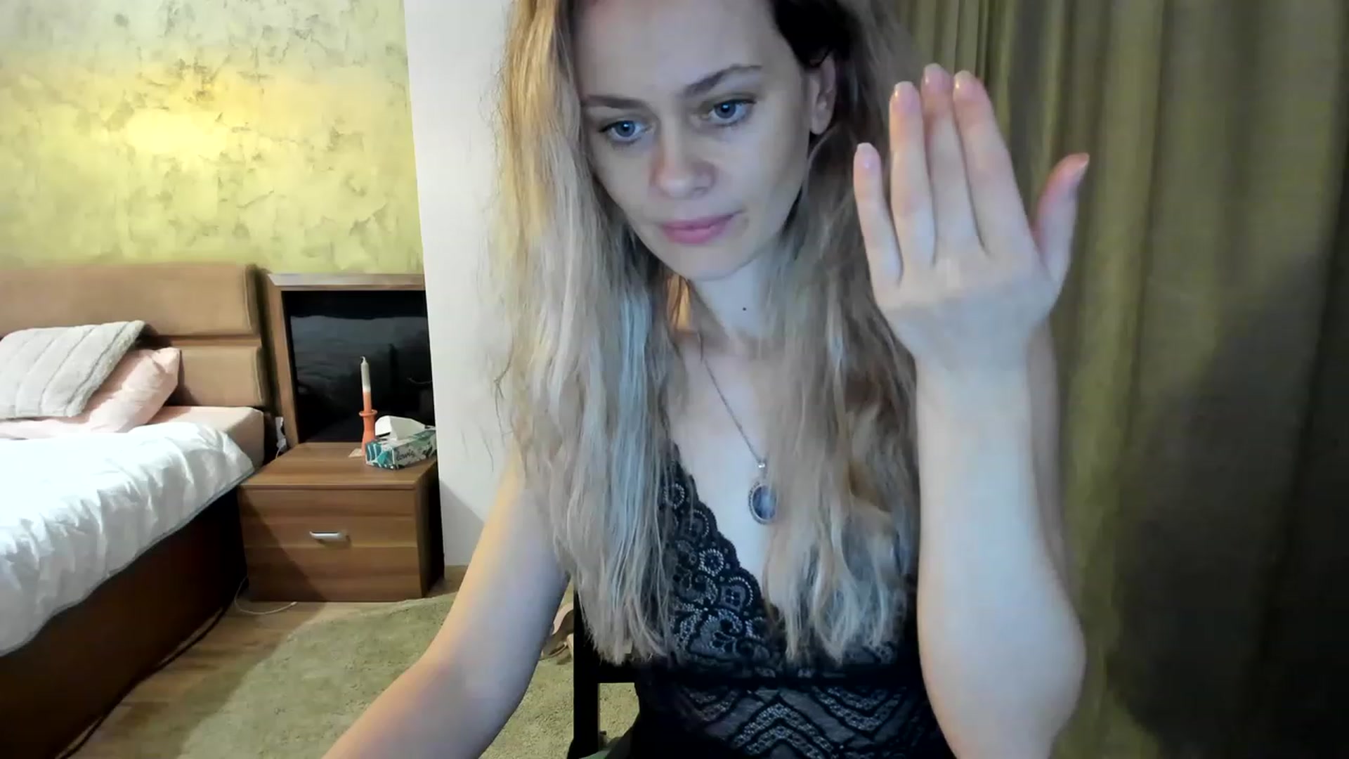 Gallery image thumbnail from DebraPaige's myfreecams stream on, 02/20/2023, 11:57 image 8 of 20