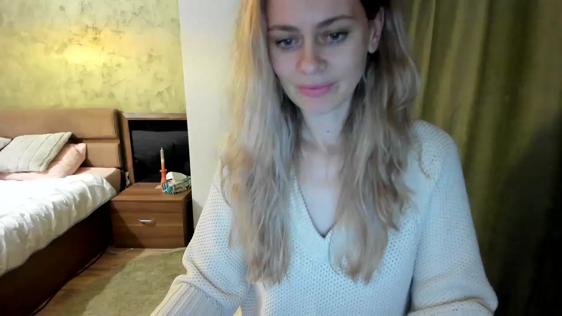Gallery image thumbnail from DebraPaige's myfreecams stream on, 02/20/2023, 17:25 image 9 of 20