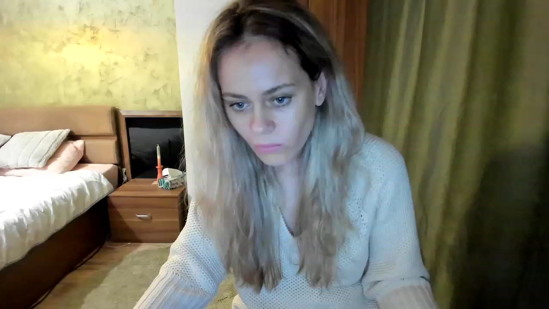 Gallery image thumbnail from DebraPaige's myfreecams stream on, 02/20/2023, 17:25 image 10 of 20