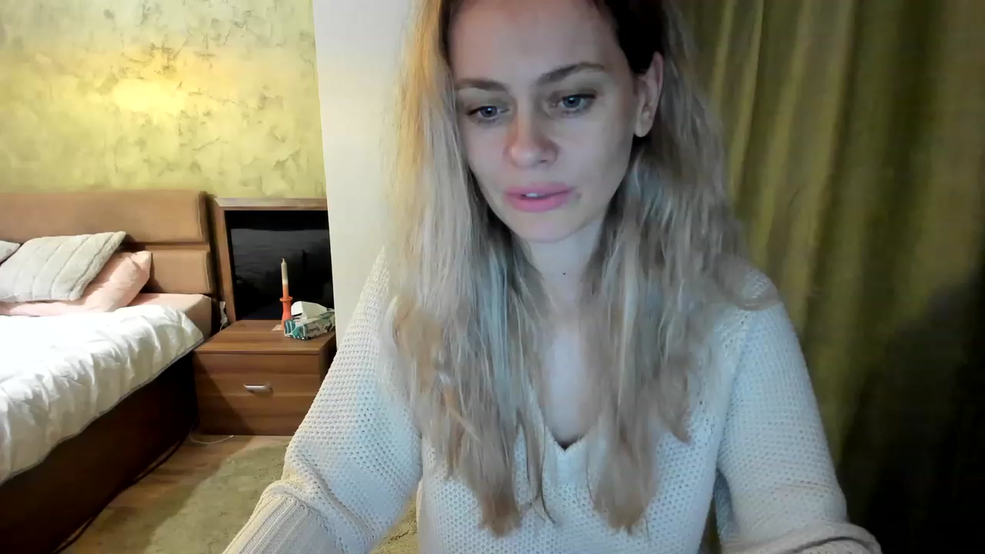Gallery image thumbnail from DebraPaige's myfreecams stream on, 02/20/2023, 17:25 image 2 of 20