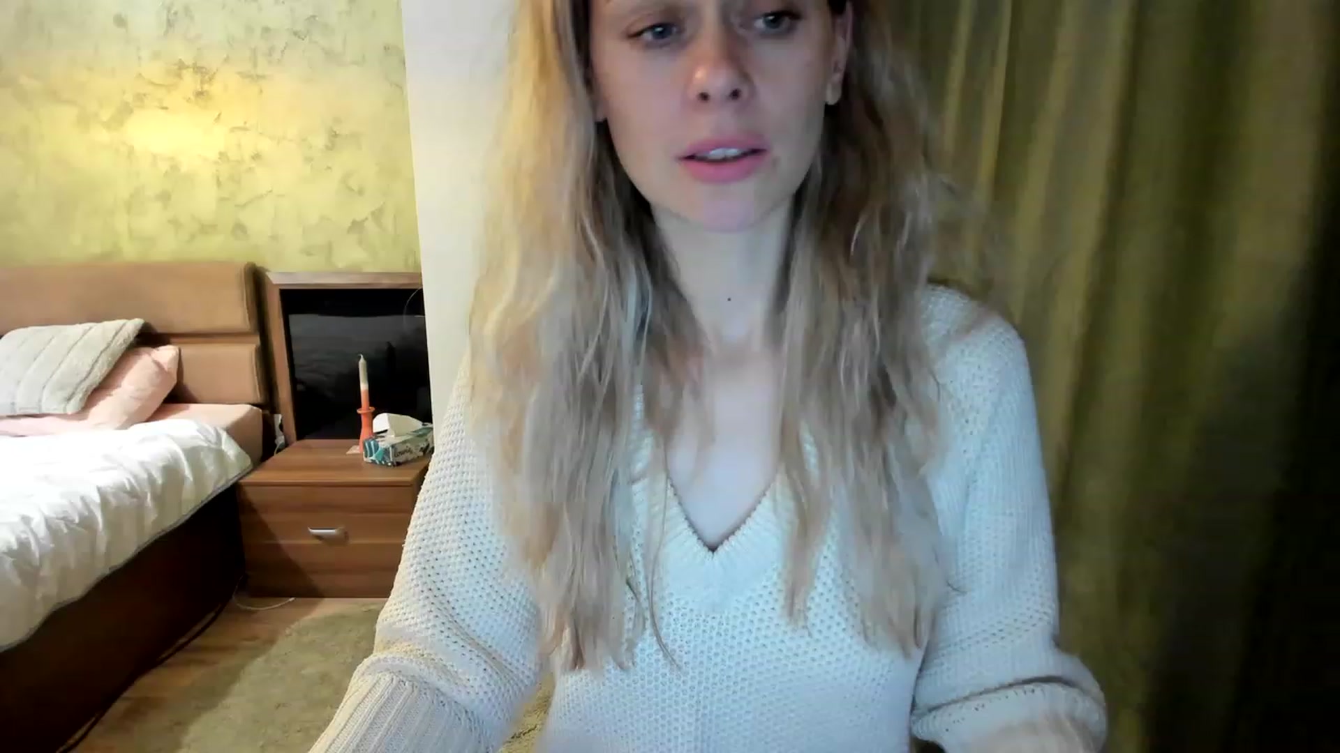Gallery image thumbnail from DebraPaige's myfreecams stream on, 02/20/2023, 17:25 image 1 of 20