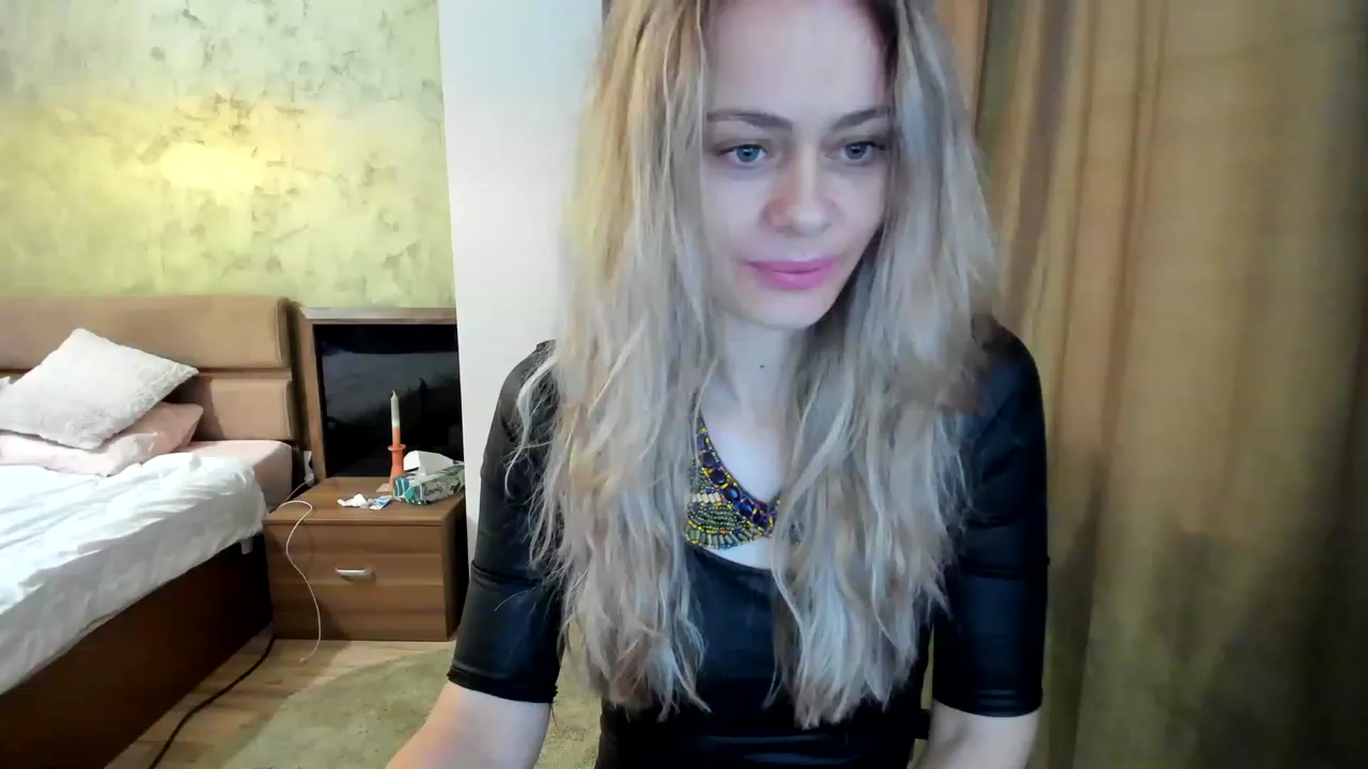 Gallery image thumbnail from DebraPaige's myfreecams stream on, 02/21/2023, 08:36 image 19 of 20
