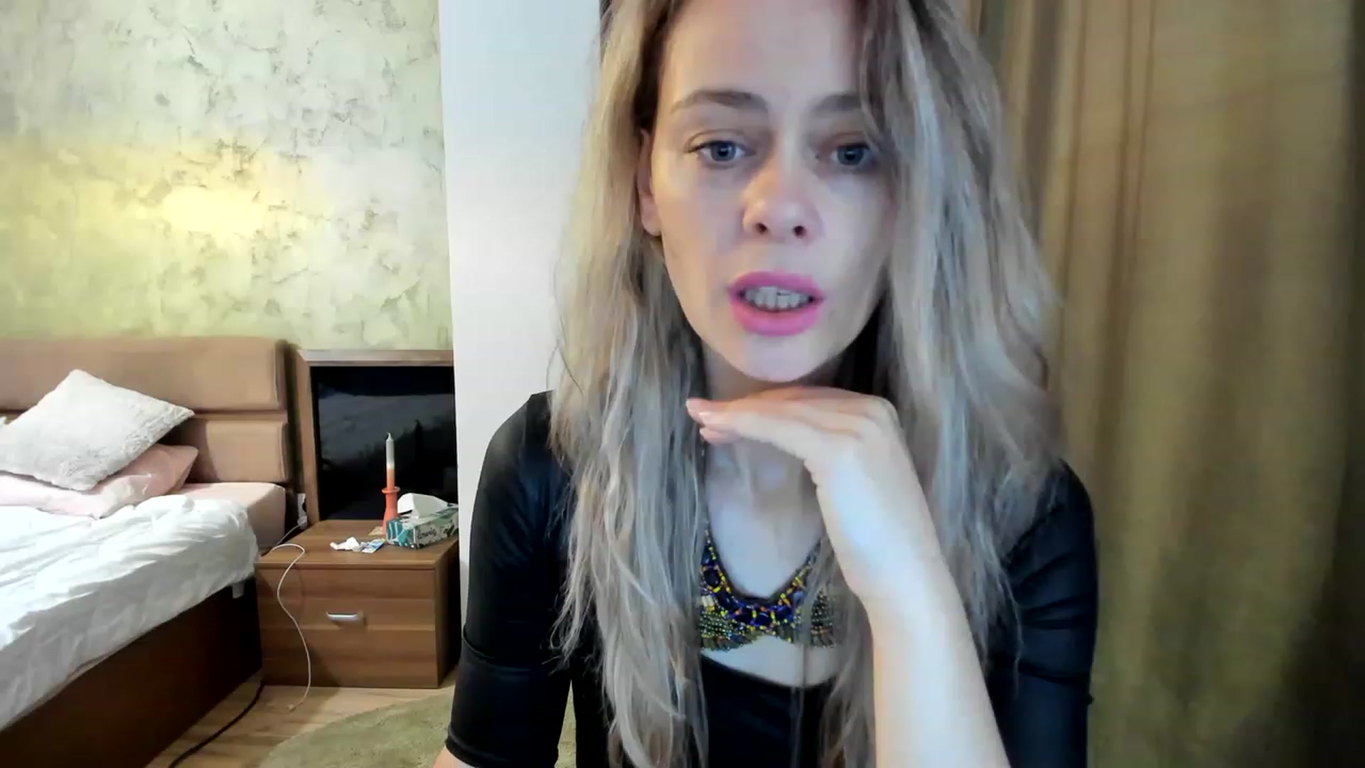 Gallery image thumbnail from DebraPaige's myfreecams stream on, 02/21/2023, 08:36 image 10 of 20