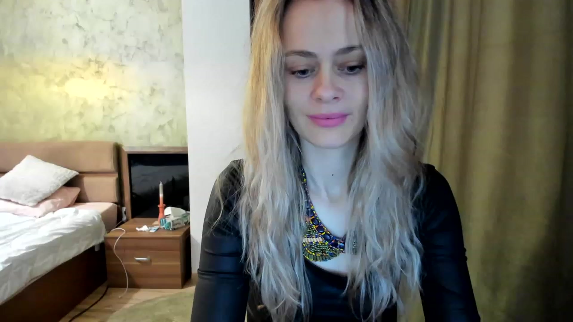 Gallery image thumbnail from DebraPaige's myfreecams stream on, 02/21/2023, 08:36 image 4 of 20