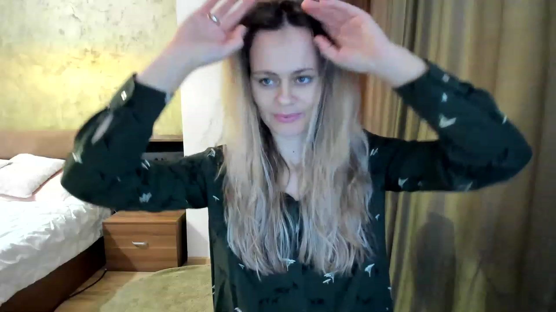 Gallery image thumbnail from DebraPaige's myfreecams stream on, 02/22/2023, 11:28 image 2 of 20