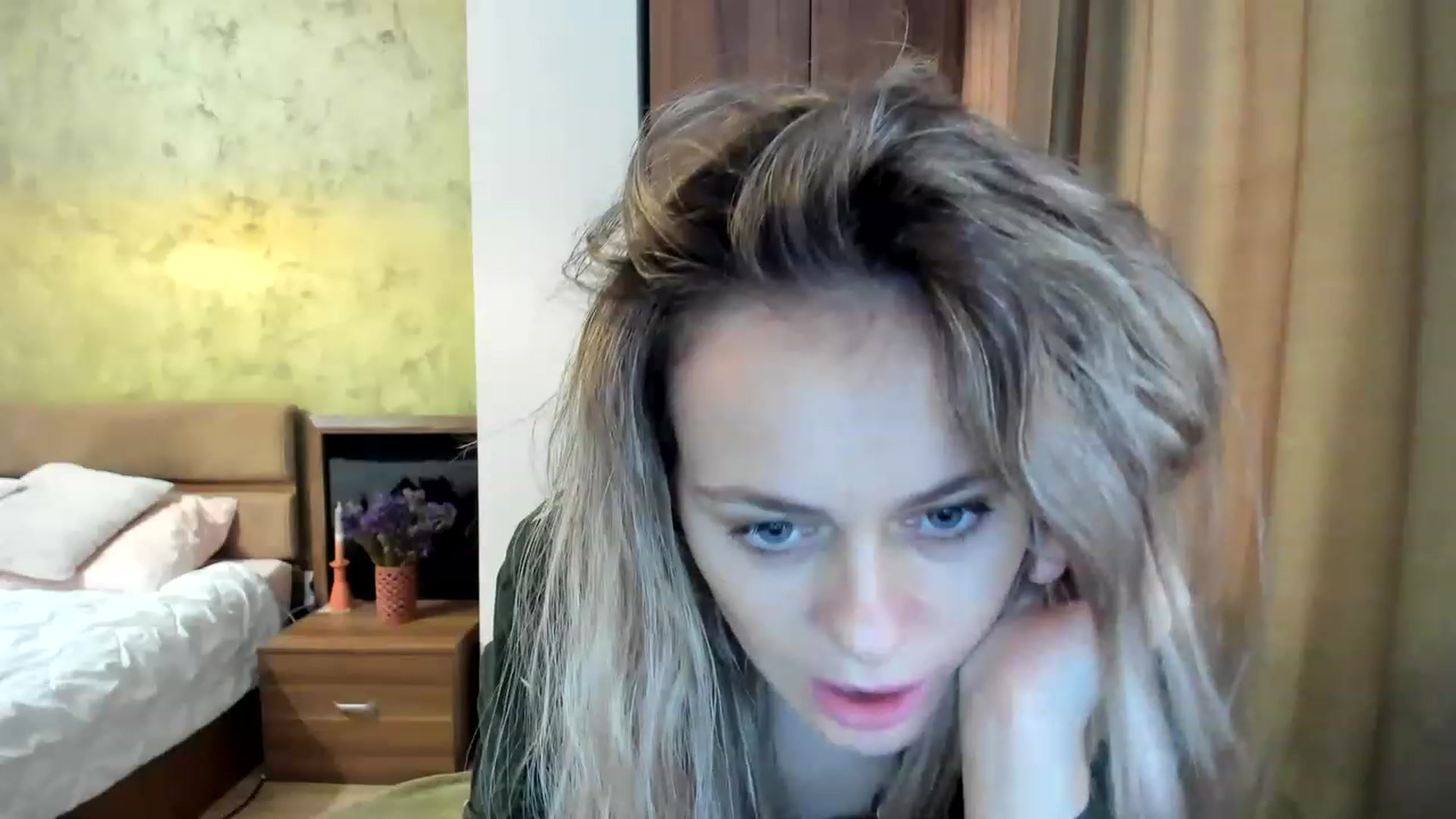 Gallery image thumbnail from DebraPaige's myfreecams stream on, 02/22/2023, 11:28 image 3 of 20