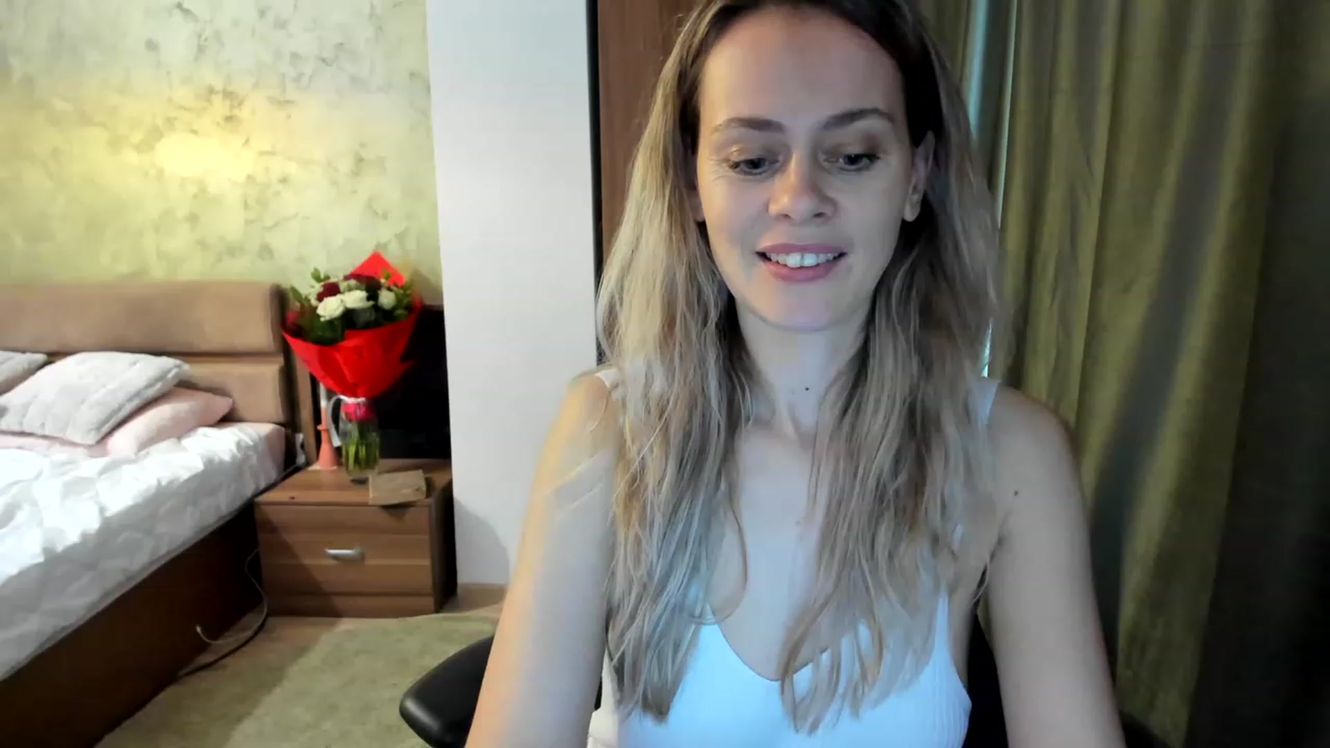 Gallery image thumbnail from DebraPaige's myfreecams stream on, 02/23/2023, 17:09 image 3 of 20